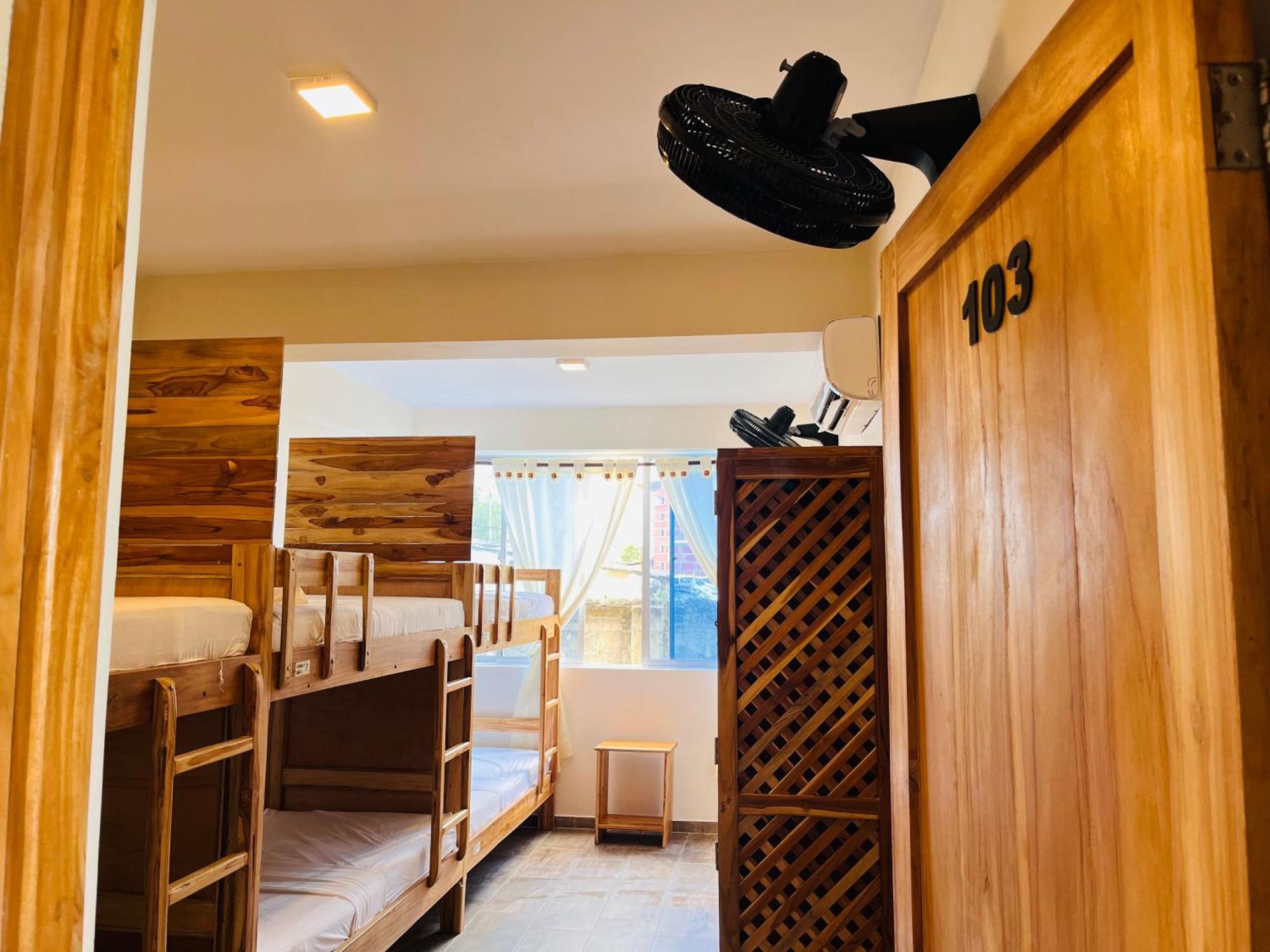 Merakai Hostel Rincon Del Mar Экстерьер фото